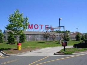 Mayflower Motel Milford